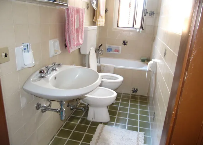 בית נופש Casa Vacanze Gargnano *