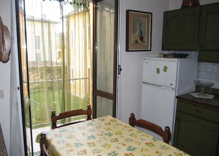 Casa Vacanze Gargnano * גרגננו